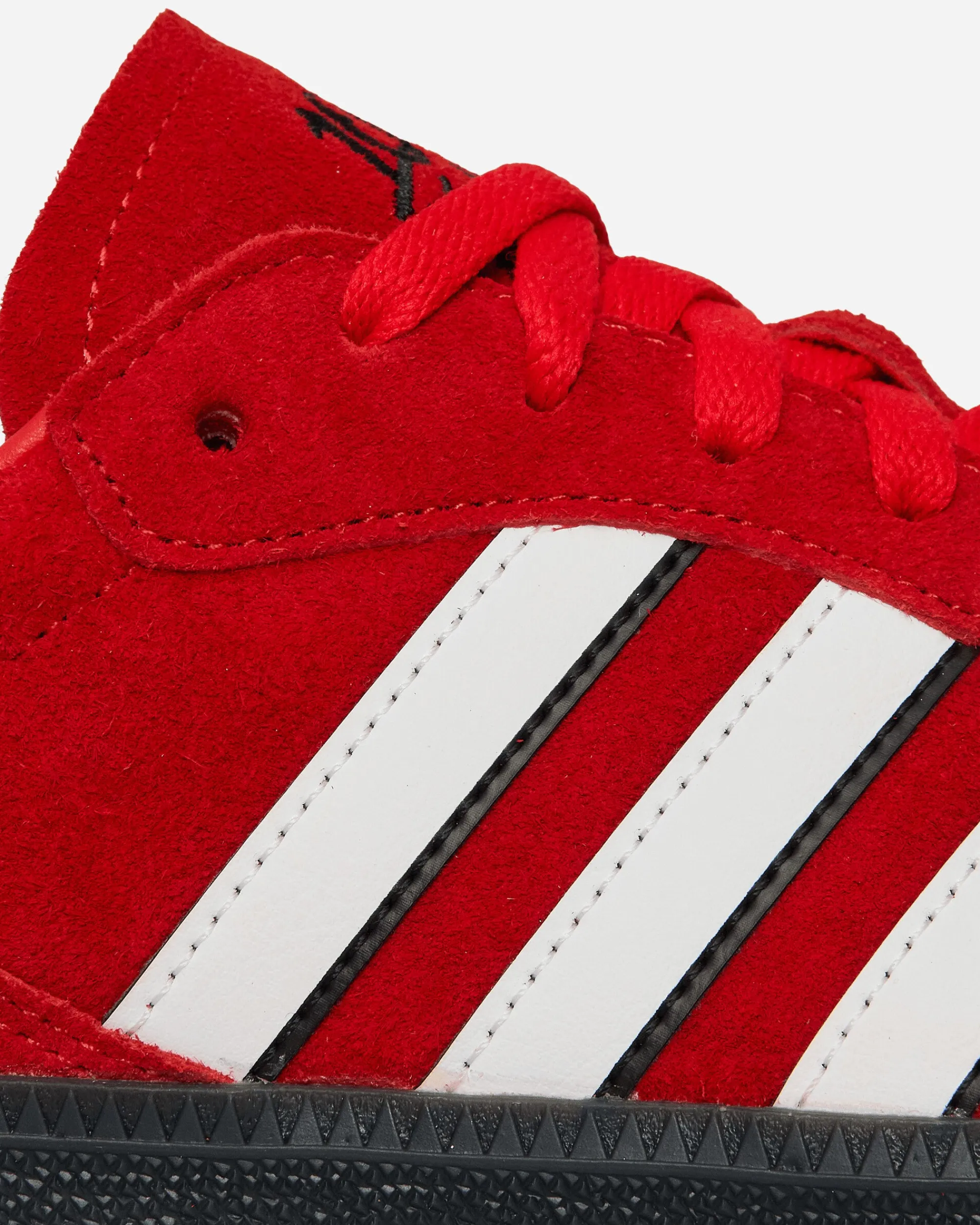 adidas Sneakers·Low|Sneakers^100 Thieves Palos Hills Sneakers Pantone / Ecru Tint