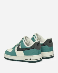 Nike Sneakers·Low|Sneakers^Air Force 1 '07 LV8 Sneakers Coconut Milk / Vintage Green