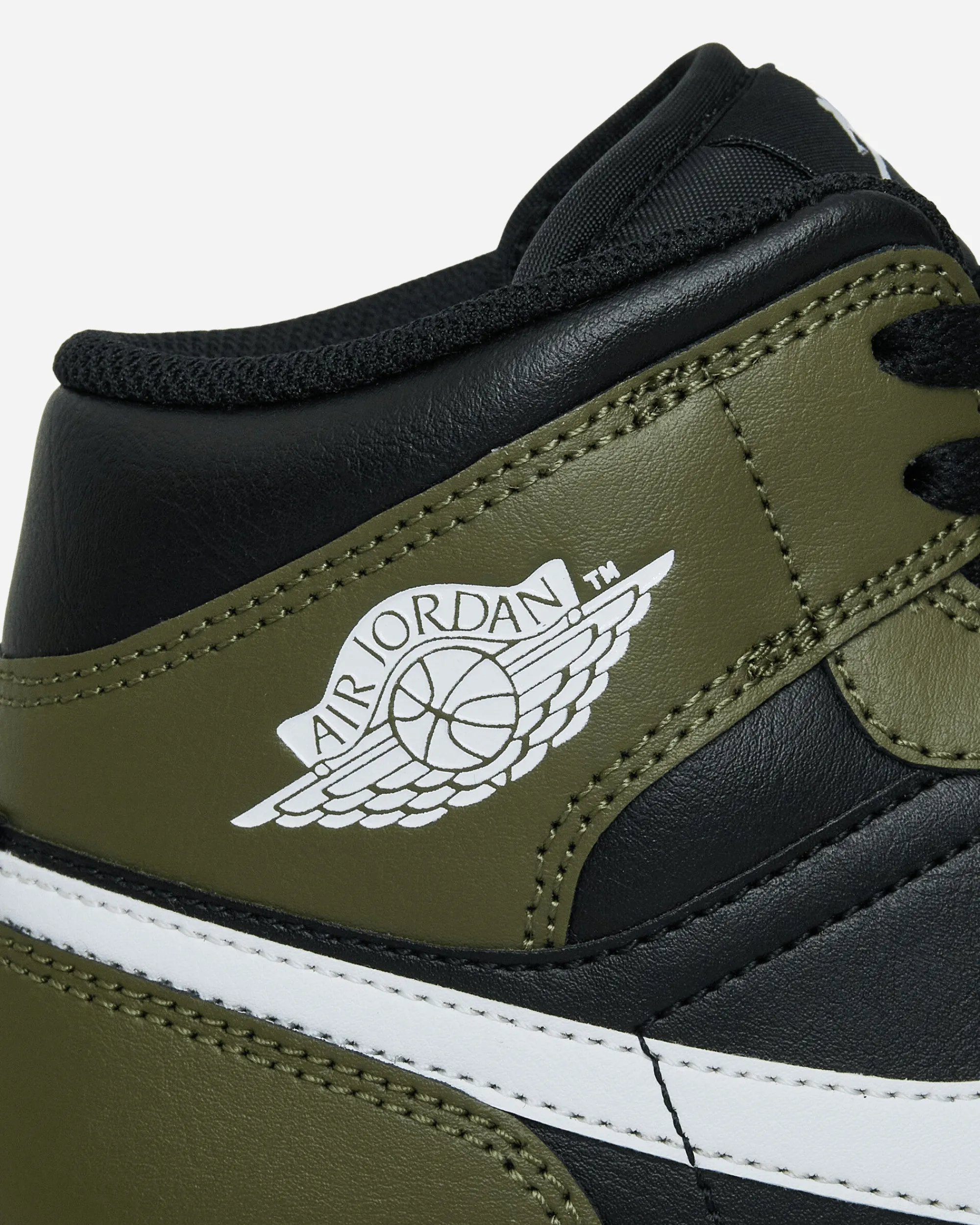 Nike Jordan Sneakers·Mid|Sneakers^Air Jordan 1 Mid Sneakers Black / Medium Olive / Sail