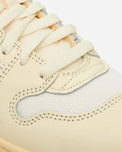 Nike Sneakers·Mid|Sneakers^Attack Sneakers Sail / Taupe Grey