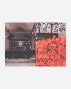 Innen Publishing Magazines^CHAOS IS ORDER Zine