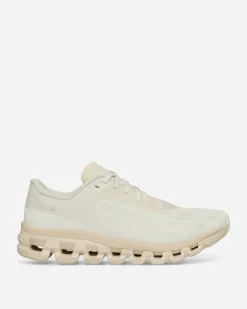 On Sneakers·Low|Sneakers^Cloudflow 4 IK Sneakers White / Mo