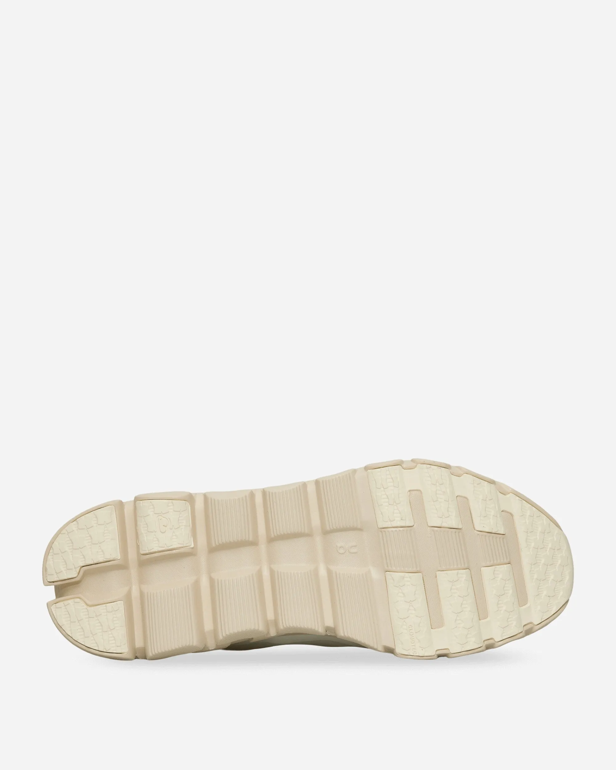 On Sneakers·Low|Sneakers^Cloudflow 4 IK Sneakers White / Mo
