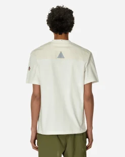 Moncler Grenoble T-Shirts^Day-Namic Pocket T-Shirt White