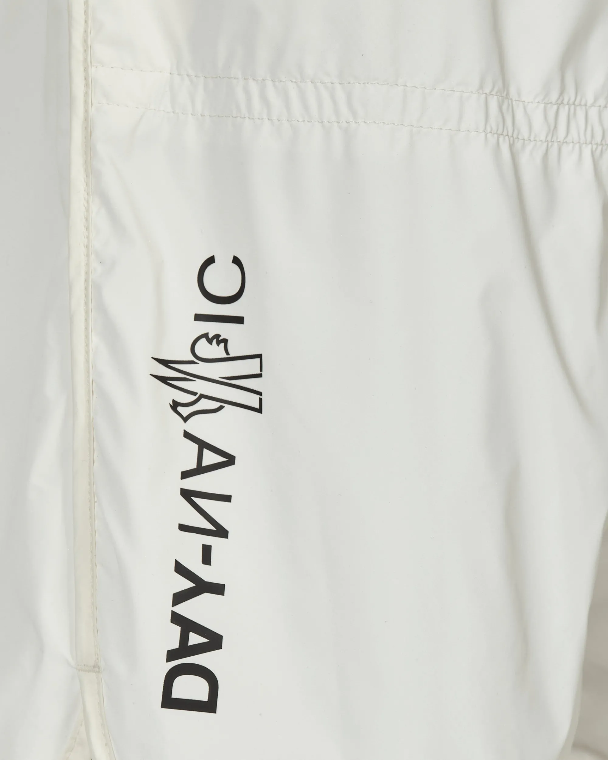 Moncler Grenoble Shorts^Day-Namic Shorts White