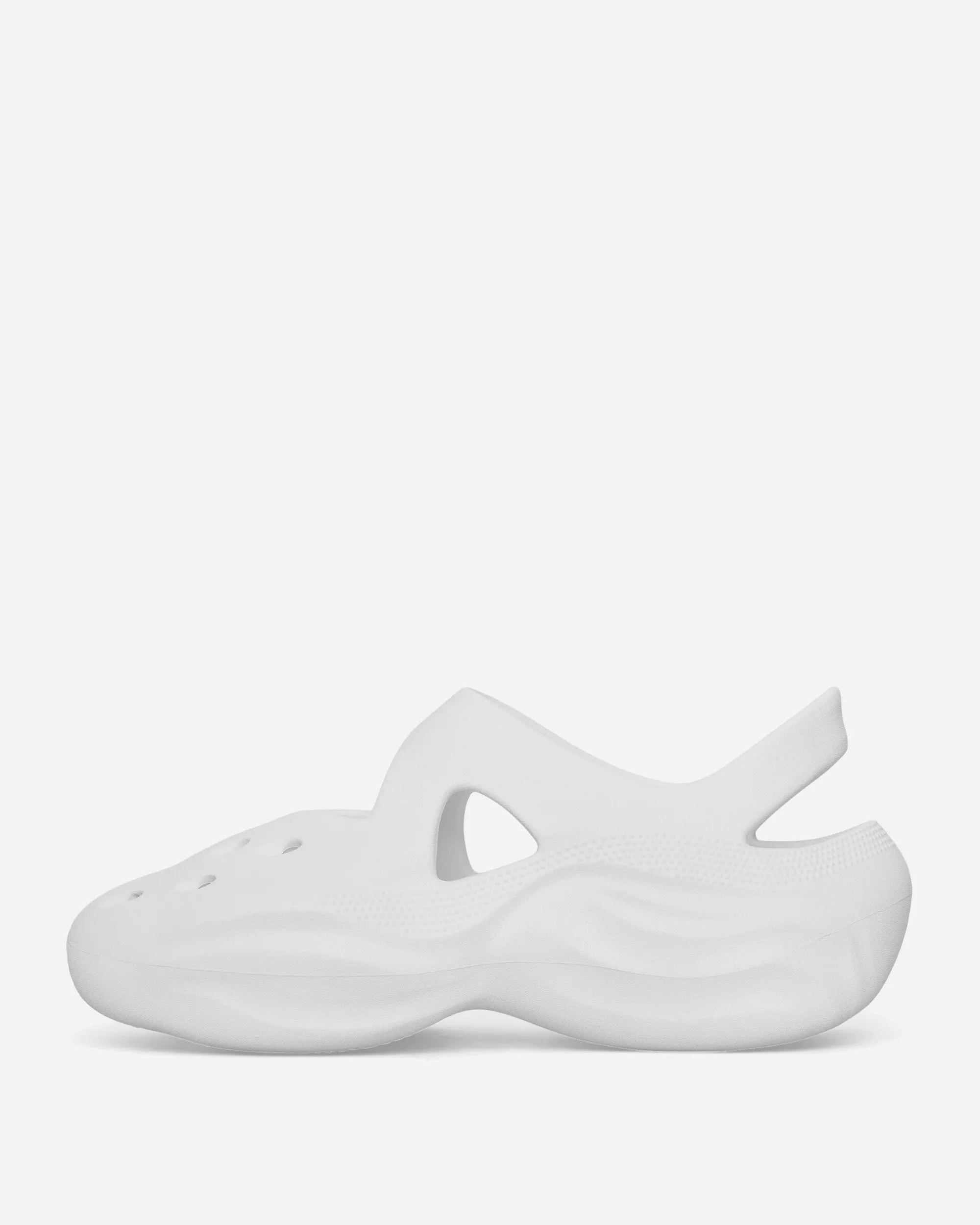 Crocs Sandals And Slides|Sandals And Slides^Dingyun Zhang Diffuser Clogs White