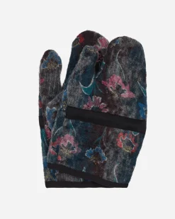 Vitelli Gloves And Scarves|Gloves And Scarves^Doomboh Snow Gloves Multicolor