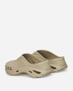 Crocs Sandals And Slides^Echo Wave Mules Moth