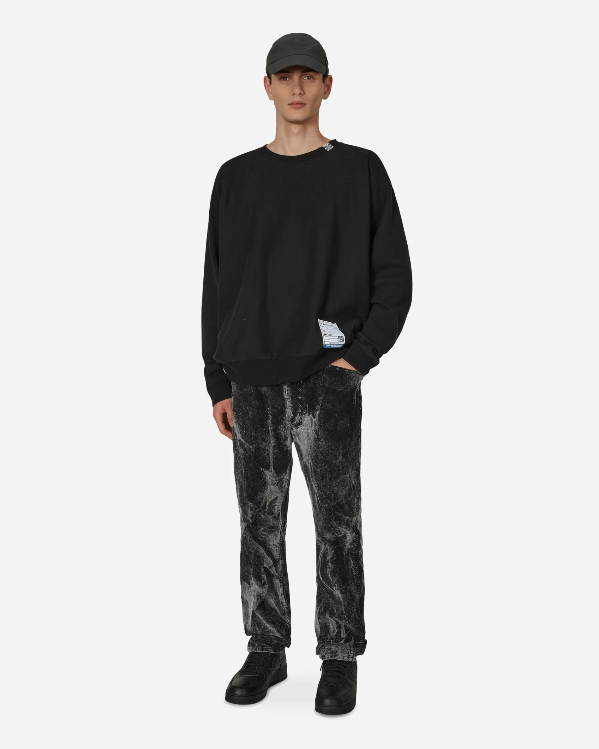 in・stru(men-tal) Sweatshirts^Embroidery Crewneck Sweatshirt Black