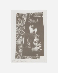 Innen Publishing Magazines^Fuck This Life: Dreamgirls Zine