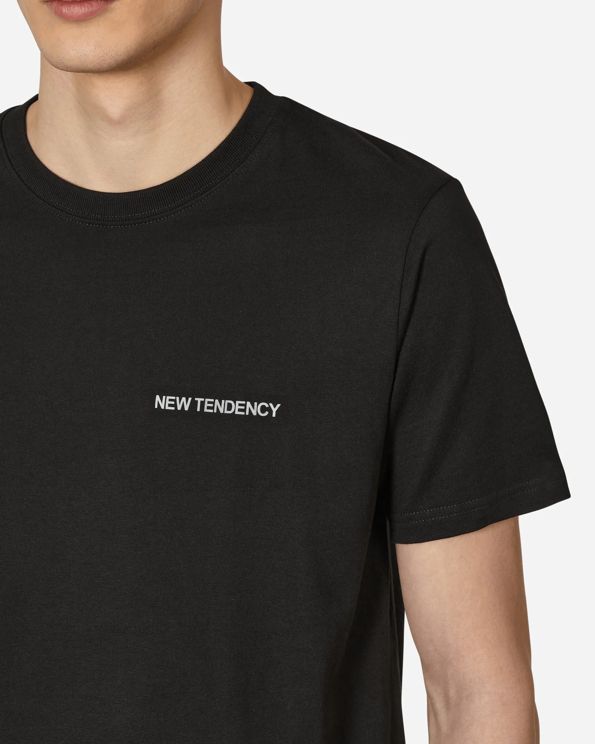 New Tendency T-Shirts^Gear T-Shirt Black