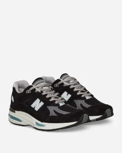 New Balance Sneakers·Low|Sneakers^MADE in UK 991v2 Sneakers Black / Smoked Pearl / Silver