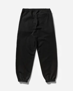 Umbro Pants^Men's Basic Logo Sweatpants Black