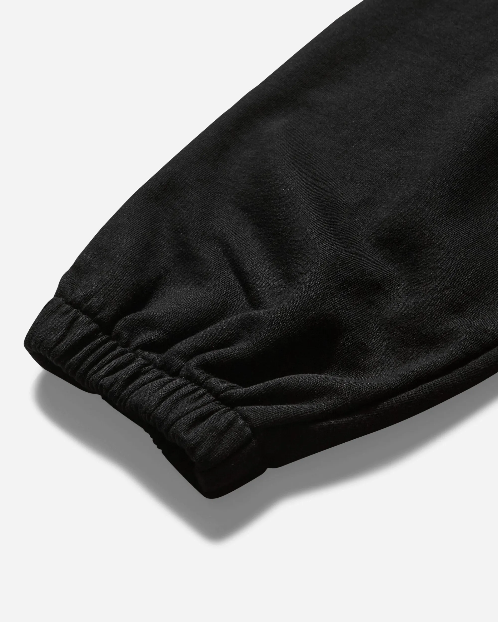 Umbro Pants^Men's Basic Logo Sweatpants Black