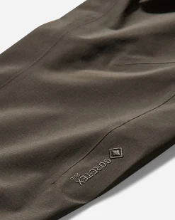 _J.L-A.L_ Coats And Jackets^Men's Goldwin GORE-TEX 3L Shell Jacket Black Olive