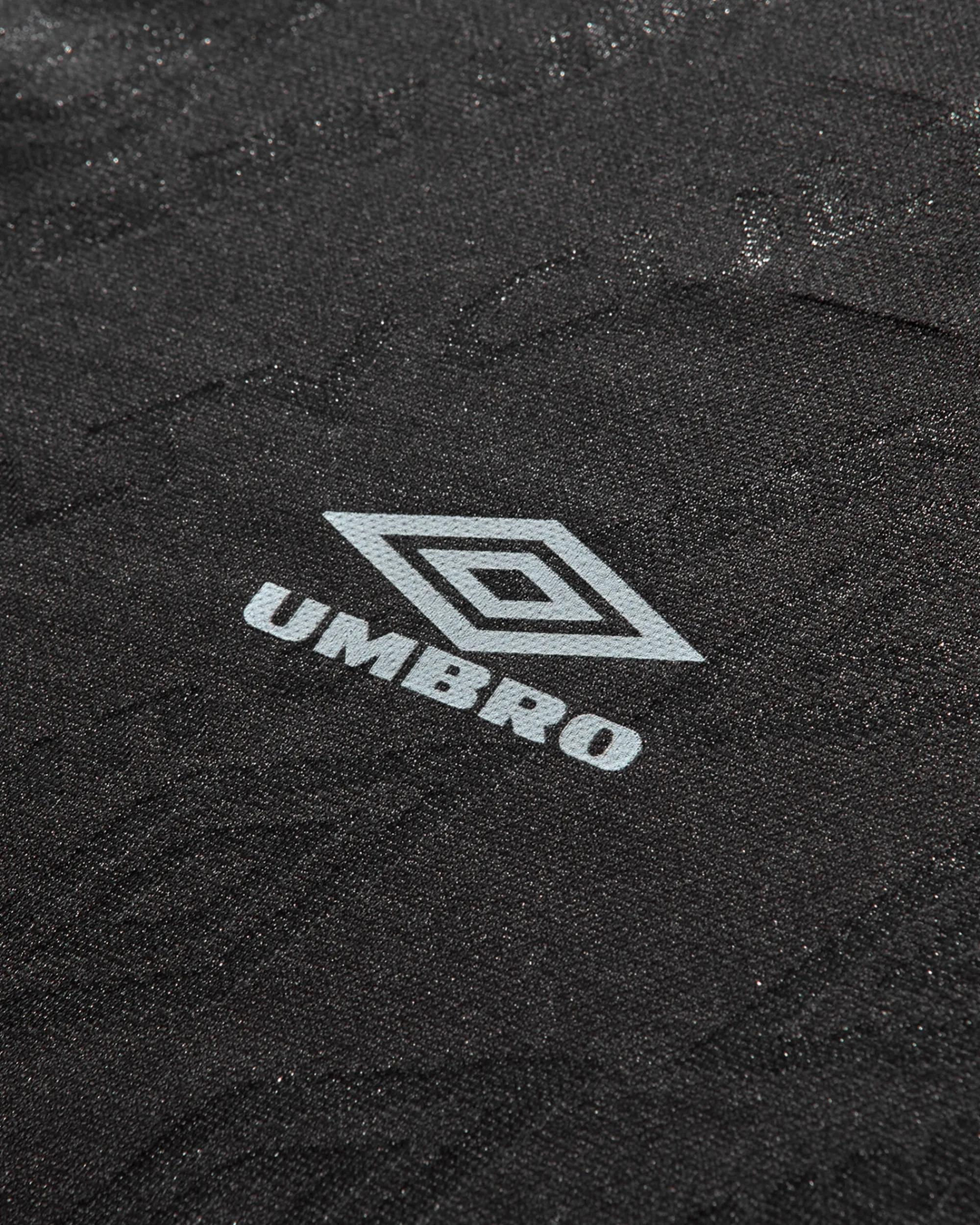 Umbro T-Shirts^Men's Graphic Longsleeve Polo Black