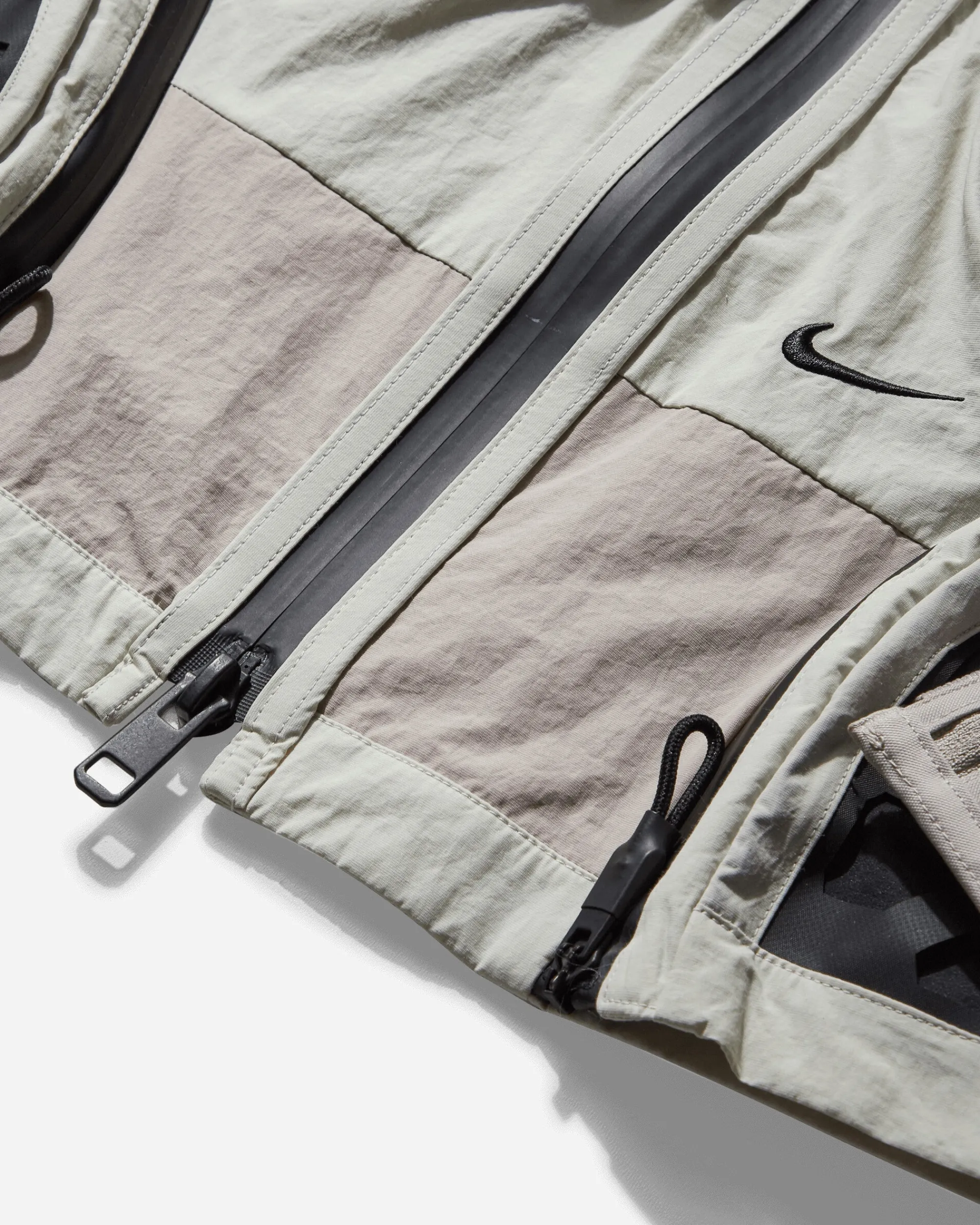 Nike Coats And Jackets|Coats And Jackets^Men's ISPA Modular Pocket Vest Light Bone