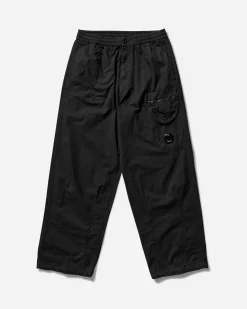 C.P. Company Pants^Men's Microreps Boxy Lens Cargo Pants Black