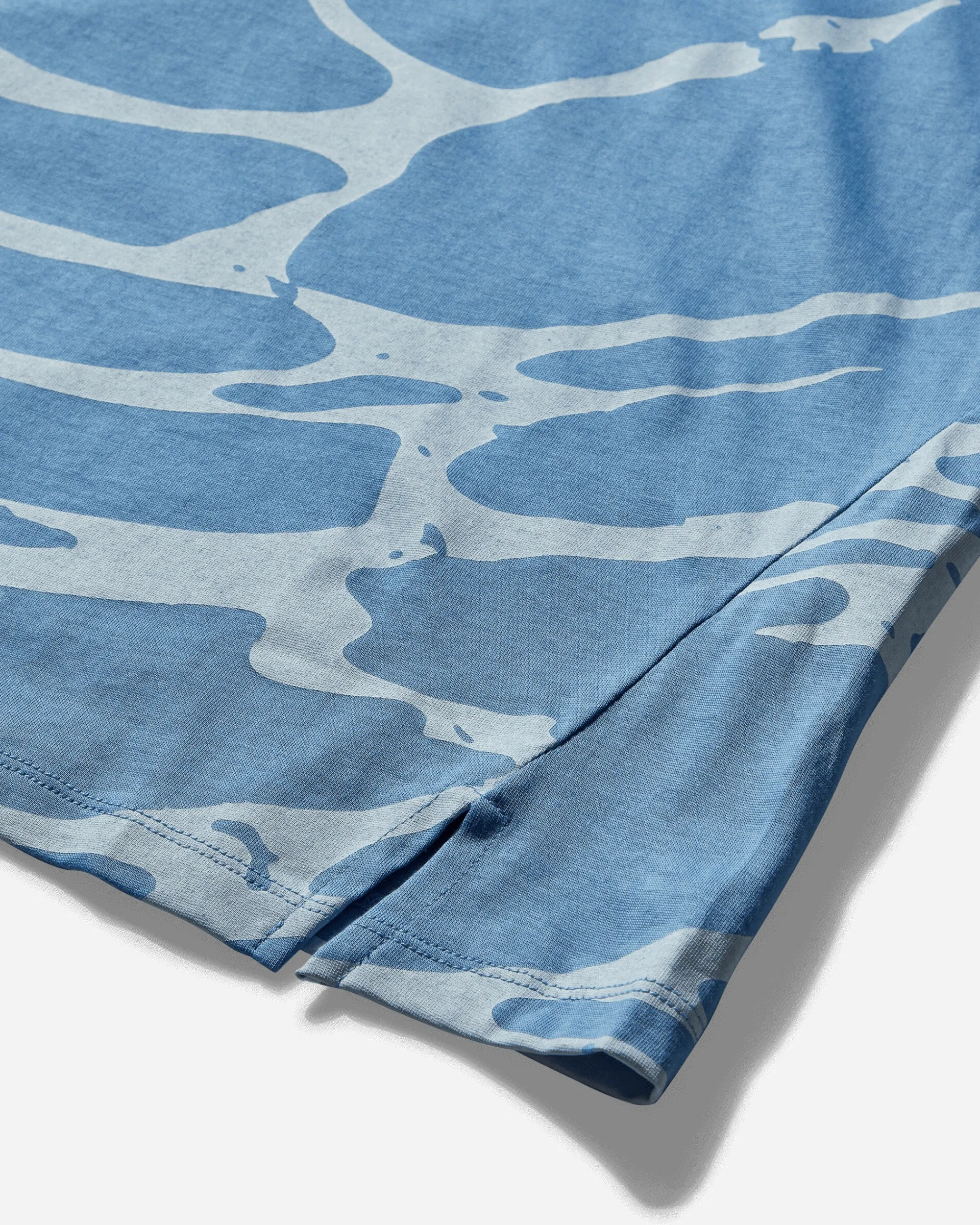 Oakley T-Shirts^Men's Team USA Surfing Graphic T-Shirt Waves Blue