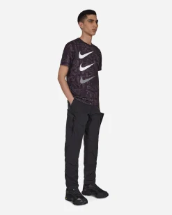 Comme Des Garçons Black T-Shirts^Nike Vertical Triple Tick T-Shirt Black