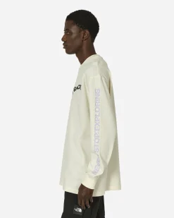 The North Face T-Shirts^NSE Graphic Longsleeve T-Shirt White Dune