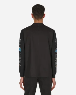 Space Available T-Shirts^Oneness Longsleeve T-Shirt Black