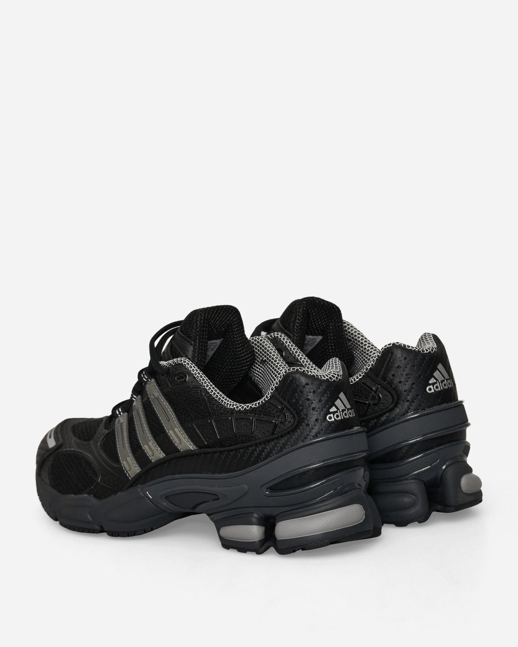 adidas Sneakers·Low|Sneakers^Ozweego Pro Sneakers Core Black / Iron Metallic / Grey Six