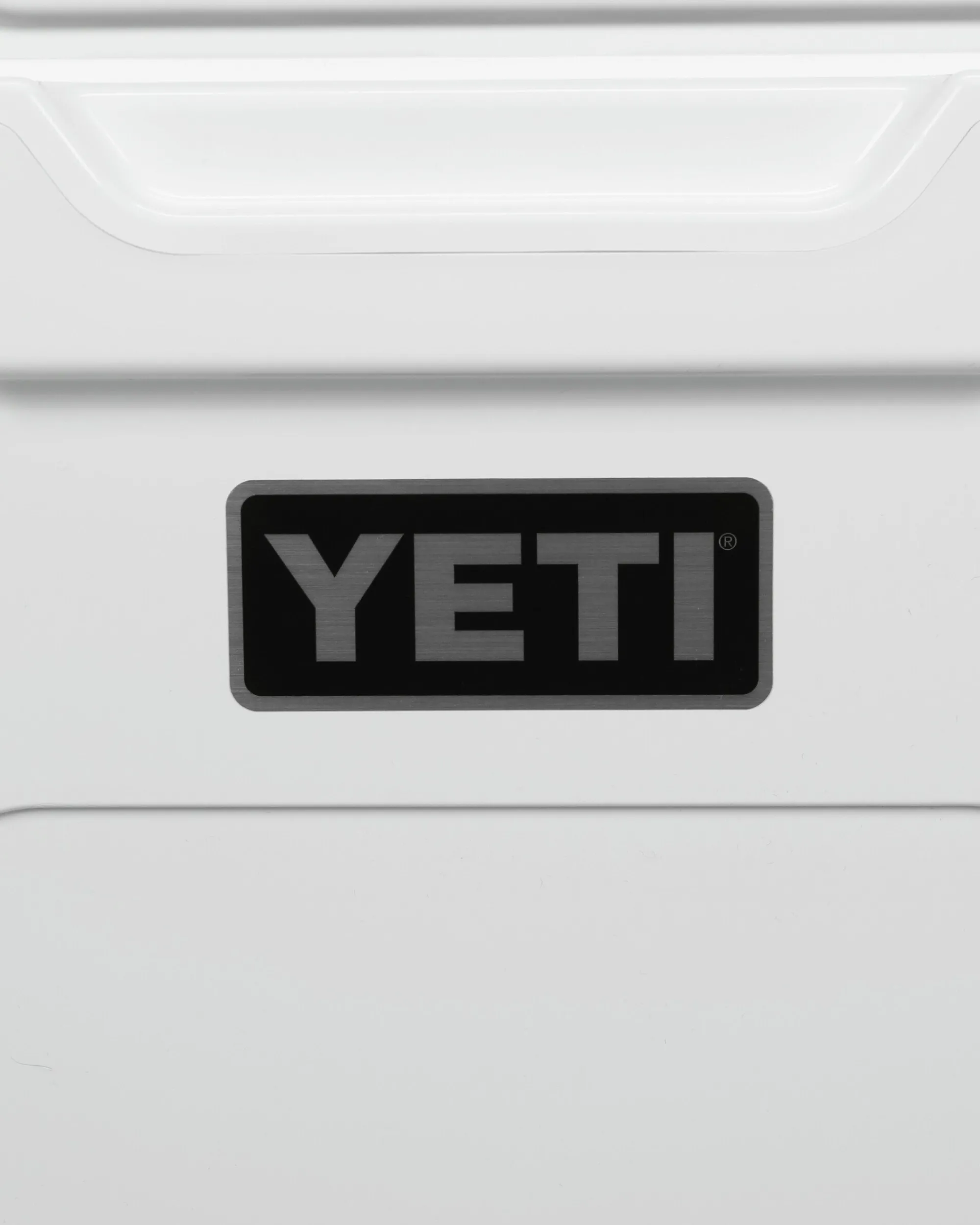 YETI Equipment^Roadie 48 Wheeled Cool Box White