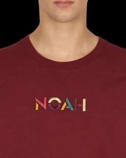 Noah T-Shirts^Sign T-Shirt Red
