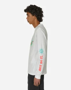 Nike T-Shirts^Spring Swoosh Longsleeve T-Shirt White