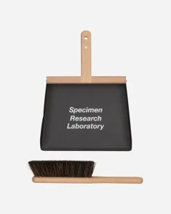 Neighborhood Home^SRL Desktop Brush Black