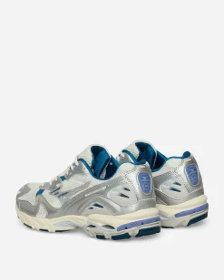 Mizuno Sneakers·Low|Sneakers^Wave Rider 10 Sneakers Arctic Ice / Snow White