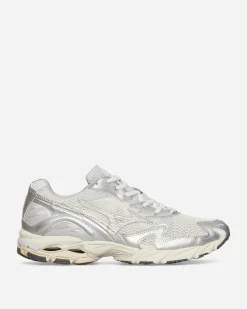 Mizuno Sneakers·Low|Sneakers^Wave Rider 10 Sneakers Snow White / White Sand / Nimbus Cloud