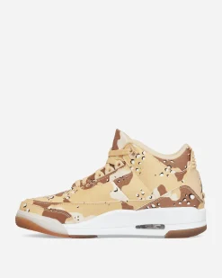 Nike Jordan Sneakers·Mid|Sneakers^Women's Air Jordan 3 Retro Sneakers Dark Driftwood / Sail