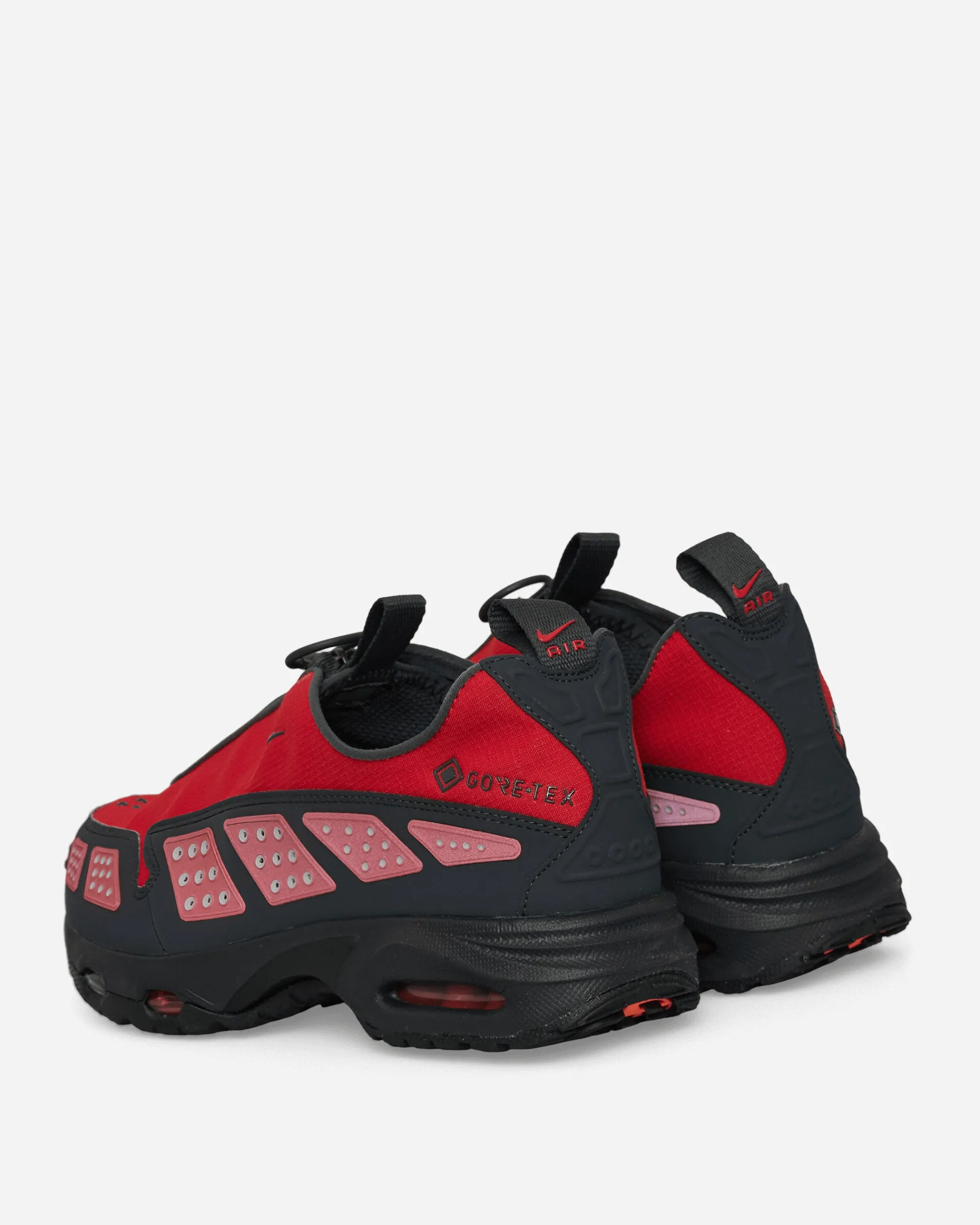 Nike Sneakers·Low|Sneakers^Women's Air Max SNDR GORE-TEX Sneakers Fire Red / Dark Smoke Grey