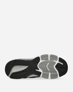 New Balance Sneakers·Low|Sneakers^Women's Made in USA 990v6 Sneakers Black / White