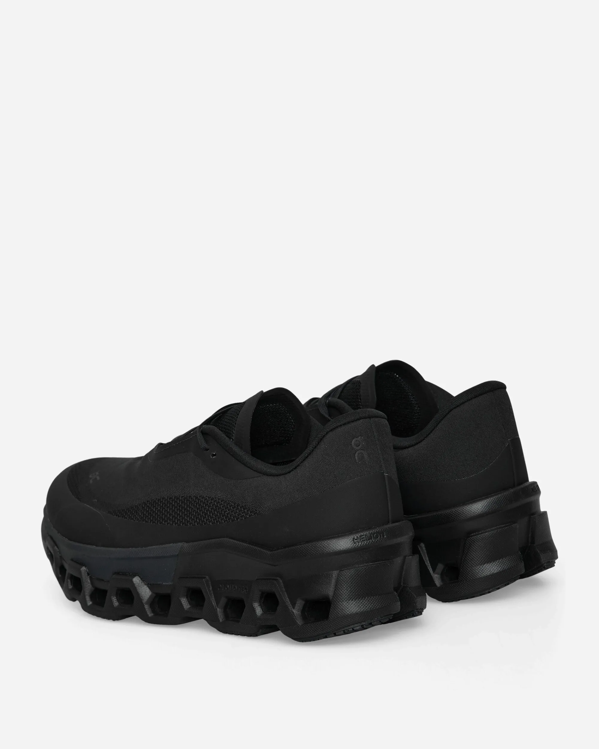 On Sneakers·Low|Sneakers^Women's POST ARCHIVE FACTI (PAF) Cloudmster 2 Sneakers Black / Magnet