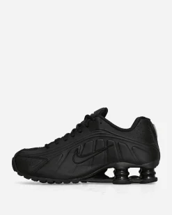 Nike Sneakers·Low|Sneakers^Women's Shox R4 Sneakers Black