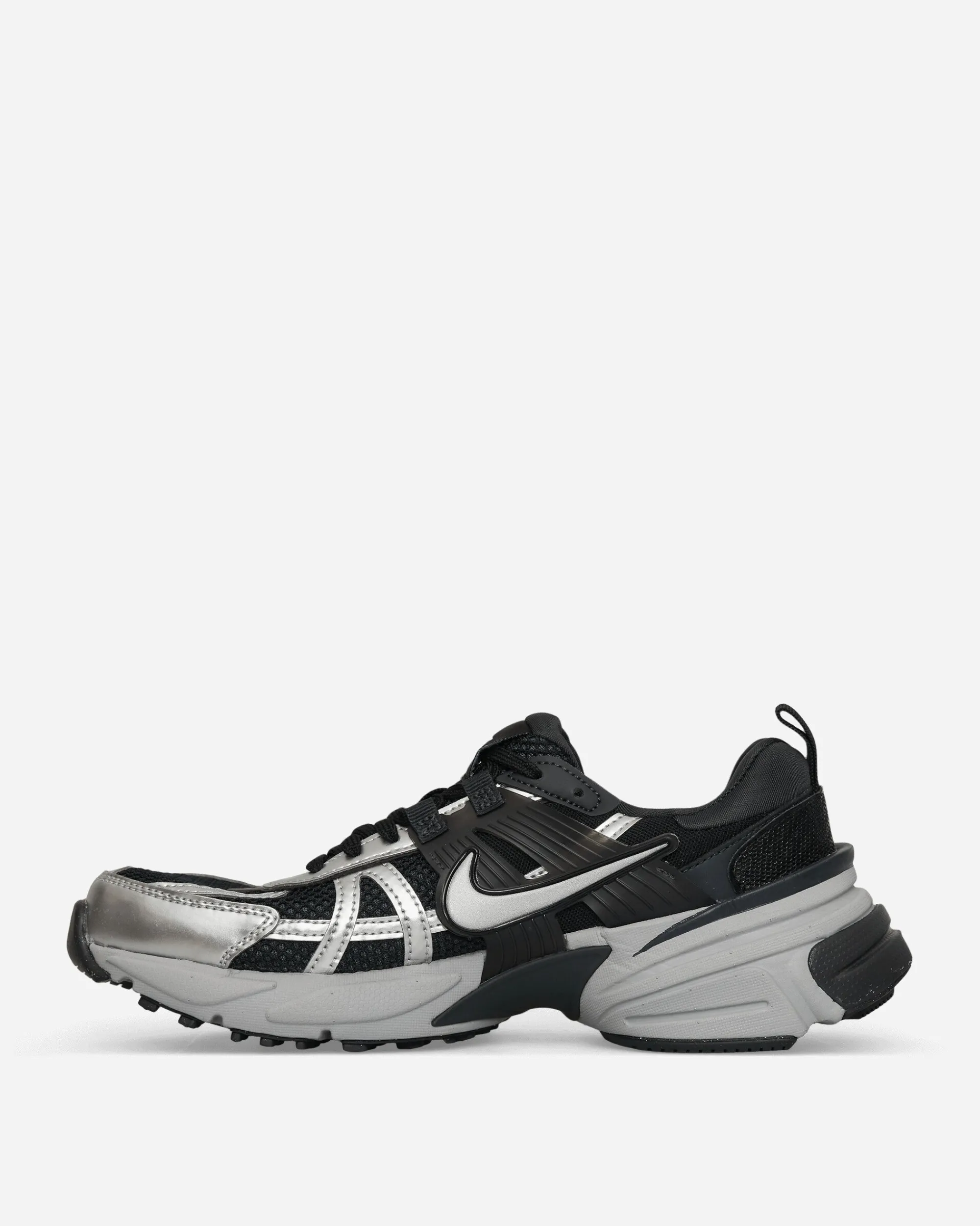 Nike Sneakers·Low|Sneakers^Women's V2K Run Sneakers Black / Metallic Silver