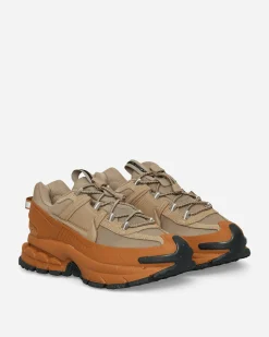 Nike Sneakers·Low|Sneakers^Women's Zoom Vomero Roam Sneakers Flax / University Gold