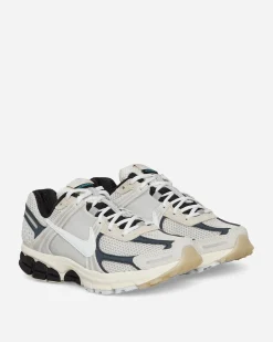 Nike Sneakers·Low|Sneakers^Zoom Vomero 5 Sneakers Light Bone / Black